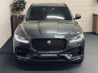 Jaguar F-PACE | 22