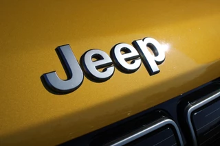 Jeep Avenger Jeep Avenger Summit 54 kWh | ACHTERUITRIJ CAMERA | STOEL VERWARMING | FULL LED KOPLAMPEN | 18