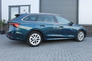 Škoda Octavia Skoda Octavia Combi 1.0 e-TSI Business Edition Plus NAP. - afbeelding nr 3