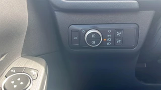 Ford Kuga Ford Kuga 1.5 EcoBoost ST-Line X | Winterpakket | Adaptieve Cruise Control | Head-up Display | Electrische achterklep - afbeelding nr 22