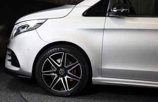 Mercedes-Benz V-Klasse Mercedes-Benz V-klasse 300d Extra Lang DC AMG Edition / Aut / 360 Camera / Leder / Burmester / Dode Hoek / 2 Elek Schuifdeuren - afbeelding nr 42