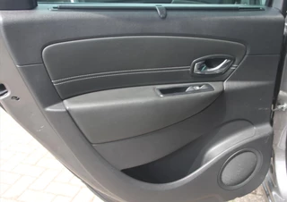 Renault Grand Scénic RENAULT Grand scenic 115PK-DYNAMIQUE-167DKM-NAVI-GLASDAK-TREKHAAK- - afbeelding nr 16