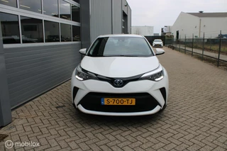 Toyota C-HR Toyota C-HR 1.8 Hybrid Active |1e Eigenaar | Apple Carplay/Android Auto | Full Led | Boekjes. - afbeelding nr 10