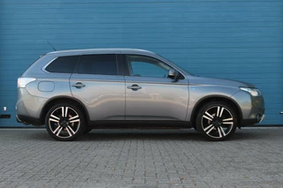 Mitsubishi Outlander Mitsubishi Outlander 2.0 PHEV Executive Edition 4WD/ACC/Pano - afbeelding nr 2