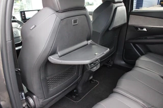 Peugeot 5008 Peugeot 5008 1.2 130PK AUTOMAAT GT | NAVIGATIE | APPLE CARPLAY/ANDROID AUTO | ADAPTIVE CRUISE CONTROL | KEYLESS ENTRY/START | FULL LED KOPLAMPEN | 18