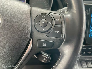 Toyota Auris Toyota Auris 1.8 Hybrid Comfort/Led/Navi/Bt/Parkass./Pano/ - afbeelding nr 24