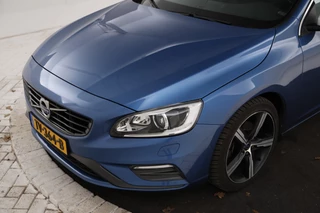 Volvo V60 190Pk Automaat, Navigatie, Trekhaak, Climate, - afbeelding nr 7