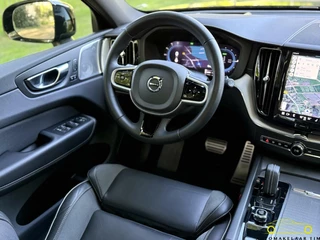 Volvo XC60 Volvo XC60 2.0 T8 Plug-in hybrid AWD R-Design / Pano / HK' - afbeelding nr 14