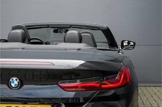BMW 8 Serie BMW 8 Serie 840i Cabriolet M-Sport Technik Shadow M-Sport Stoel + Ventilatie Nekverw Soft Close 20
