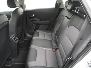 Kia Niro Kia Niro 1.6 GDi Hybrid DynamicLine - Navigatie - Camera - Climate control - Cruise control - Trekhaak - 12 maanden garantie - afbeelding nr 26