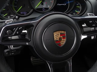 Porsche Cayenne Porsche Cayenne 3.0 S 509PK E-Hybrid / Sport Design / LED - afbeelding nr 29