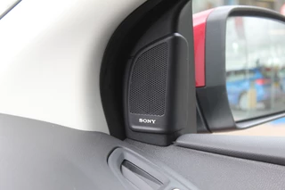 Ford Focus Ford Focus Wagon 1.0 Titanium Edition , 125pk Climate control , Navigatie , Cruise control , LED dagrijverlichting Parkeersensoren V+A , Voorruitverwarming , Sony Audio - afbeelding nr 30