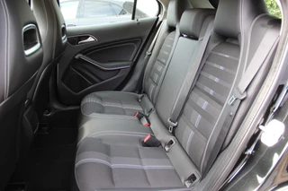Mercedes-Benz GLA Mercedes-Benz GLA 200 Premium Pano-dak | Trekhaak | Xenon-LED | Navi | ECC | PDC | Cruise | Half-Leder | Sportstoelen | Stoelverw | LMV18'' | Goede banden | Zeer nette - afbeelding nr 27