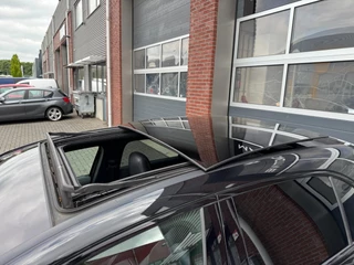 Mercedes-Benz A-Klasse Mercedes-Benz A-klasse A250 AUT AMG LED Pano Widescreen Navi - afbeelding nr 2