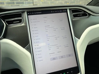 Tesla Model X - afbeelding nr 19
