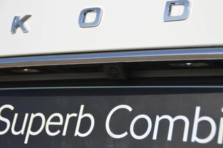 Škoda Superb Skoda Superb Combi 1.4 TSI 218 pk  iV Laurin & Klement PHEV trekhaak - afbeelding nr 47