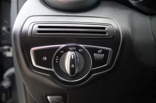 Mercedes-Benz GLC Mercedes GLC-klasse 200 AMG/Panodak/Sfeerverl/Digitaal display - afbeelding nr 18