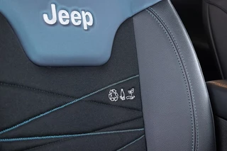 Jeep Compass Jeep Compass 4 x e 240 Plug-in Hybrid S | Half LEDER | 360 Camera | LED | CARPLAY - afbeelding nr 6
