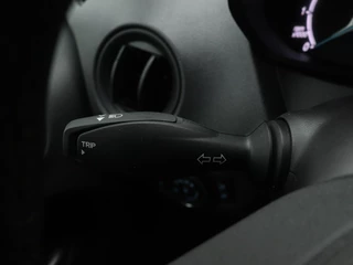 Ford Transit Courier Ford Transit Courier 1.5 TDCI Limited Duratorq S&S | navigatie | parkeersensoren voor & achter | voorruit verwarming | laadvloer - afbeelding nr 22