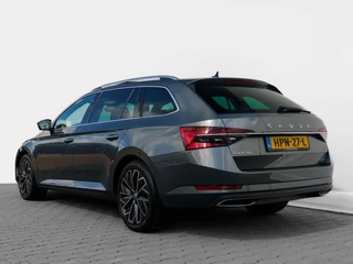 Škoda Superb Skoda Superb Combi 1.4 TSI iV 218pk Laurin & Klement | Leder | Panoramadak | 360 Camera | Trekhaak - afbeelding nr 16