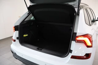 Škoda Kamiq Škoda Kamiq 1.5 TSI ACT Style | Two-Tone! - afbeelding nr 34