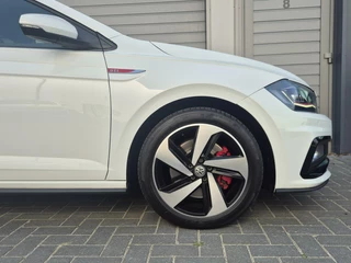 Volkswagen Polo Volkswagen Polo 2.0 TSI GTI /ACC/Virtual/Led/Sport/Carplay/ - afbeelding nr 7