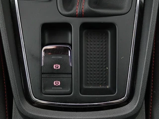 SEAT Leon SEAT Leon 2.0 TSI FR Business Intense | Panoramadak | Apple CarPlay | Leder |Navigatie | Stoelverwarming | Cruise Control | LMV 18 - afbeelding nr 10