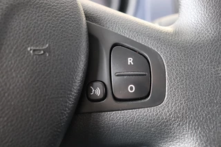 Opel Vivaro - Airco - Navi - Cruise - € 9.950,- Excl. - afbeelding nr 16