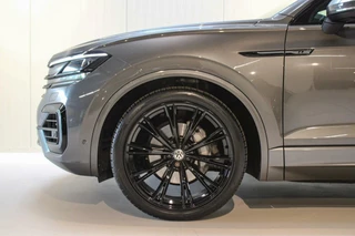Volkswagen Touareg Volkswagen Touareg 3.0 TDI R-Line LUCHT | HUD | PANO | - afbeelding nr 17
