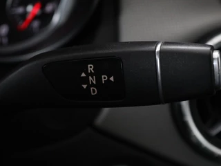 Mercedes-Benz CLA Mercedes-Benz CLA-klasse 180 Urban | Stoelverwarming | Sportstoelen |  Navigatie | Park Assist | Full LED | Half leder | Cruise control | Airco | Bluetooth - afbeelding nr 17
