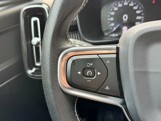Volvo XC40 Volvo XC40 1.5 T5 Twin Engine R-Design Automaat | Achteruitrijcamera | LED verlichting | Trekhaak uitklapbaar | Stoelverwarming | Climate control | Cruise control adaptief | Dode hoek detectie | Getint glas | Parkeersensoren voor en achter - afbeelding nr 10