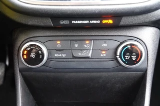 Ford Fiesta Ford Fiesta 1.1 Trend / Facelift / NL Auto / Carplay / Navi / Clima - afbeelding nr 16