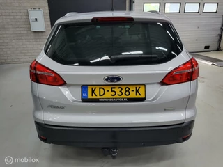 Ford Focus Ford Focus Wagon 1.0 Titanium/Cruise/Clima/Navi/Trekhaak/Nap - afbeelding nr 8