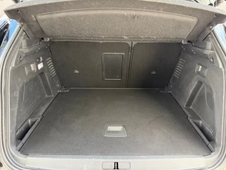Peugeot 3008 Peugeot 3008 1.6 PureTech GT Line|Pano|Massage|Trekhaak|Leer - afbeelding nr 17