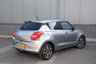 Suzuki Swift Suzuki Swift 1.2 Style Smart Hybrid | Apple carplay/android | Lichtmetalen velgen | Parkeersassistent | - afbeelding nr 37