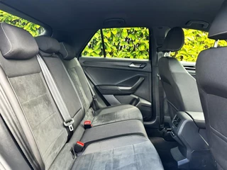 Volkswagen T-Roc Volkswagen T-ROC 1.0 TSI R-Line Business | ErgoActive stoelen| Stoelverwarming |Camera - afbeelding nr 35