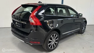 Volvo XC60 Volvo XC60 2.5T Summum 5-CILINDER/PANO/ACC/LEER - afbeelding nr 2
