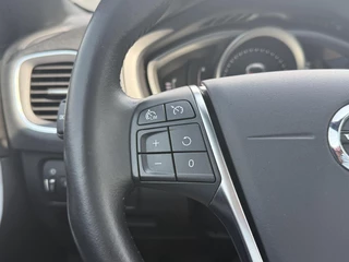 Volvo V40 Volvo V40 2.0 T2 Nordic+ Dealer Onderhouden,Pano,Leder,Navi,Camera,Pdc,Stoelverw,123pk,Clima,Cruise,Lm velgen,N.A.P,6 Bak,Apk tot 06-2026 - afbeelding nr 16