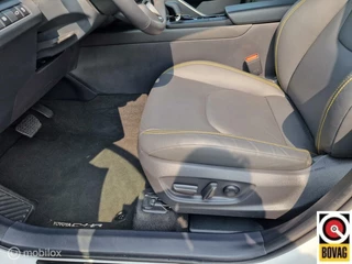 Toyota C-HR Toyota C-HR 2.0 Hybride Première Edition Bi-Tone Panoramadak meest luxe uitvoering - afbeelding nr 33