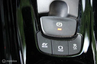 Toyota C-HR Toyota C-HR 1.8 Hybrid Executive Ultimate/Led/Trekhaak/Navi/ - afbeelding nr 32