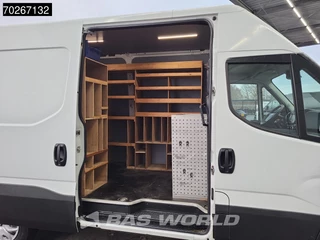 Iveco Daily Iveco Daily 35S18 3.0L 180PK Euro6 Automaat L2H2 Airco Cruise Navi Camera 3.5tTrekhaak 12m3 Airco Trekhaak Cruise control - afbeelding nr 7