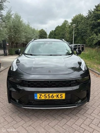 Lynk & Co 01 Lynk & Co 01 1.5 Black - afbeelding nr 2