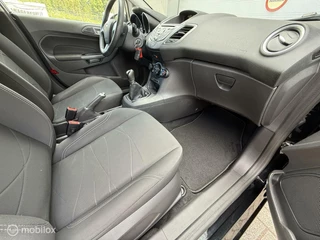 Ford Fiesta Ford Fiesta 1.0 Style 80pk 2016 5deurs / Airco / Led verlichting / 2e eigenaar NAP - afbeelding nr 12