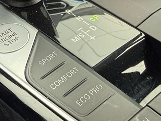 BMW 3 Serie BMW 3-serie 320i 184PK Executive Edition Sportstoelen - afbeelding nr 26