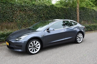 Tesla Model 3  | AUTO PILOT | 360 CAMERA - afbeelding nr 2