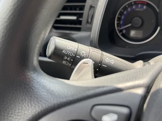 Honda Jazz Honda Jazz 1.3 i-VTEC Comfort Cruise control, Parkeersensoren V+A . All-in Rijklaarpijs - afbeelding nr 22