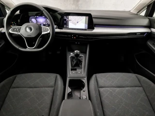 Volkswagen Golf Volkswagen Golf Variant 1.0 TSI Luxury Sport (APPLE CARPLAY, GROOT NAVI, SFEERVERLICHTING, STUUR/STOELVERWARMING, SPORTSTOELEN, KEYLESS, PARKEERSENSOREN, NIEUWSTAAT) - afbeelding nr 6