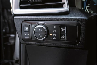 Volkswagen Amarok Volkswagen Amarok 3.0 TDI V6 240PK 4-Motion Aventura IQ LED | Side Steps | Elek Rolkoffer | 2-zits. | Trekhaak | - afbeelding nr 19