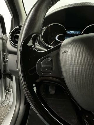 Renault Clio Renault Clio 1.5 dCi ECO Expression NAVIGATIE LM CRUISE - afbeelding nr 18