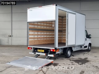 Peugeot Boxer Peugeot Boxer 165PK Bakwagen Laadklep Zijdeur Lat om lat Airco Bluetooth Radio Meubelbak Koffer Gesloten laadbak 21m3 Airco Cruise control - afbeelding nr 3